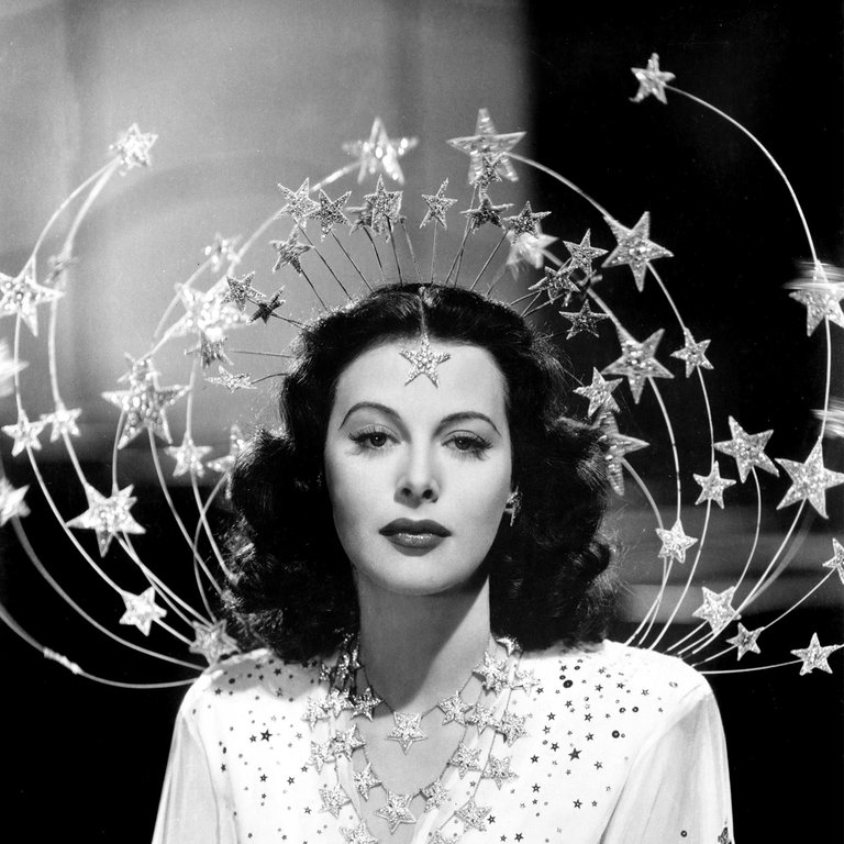 A-Womens-Thing-hedy-lamarr-ziegfeld-girl-reframed-pictures-02.jpg