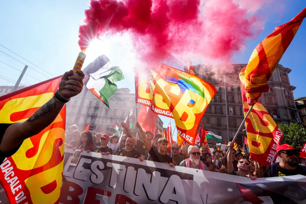 italyprotests4.png
