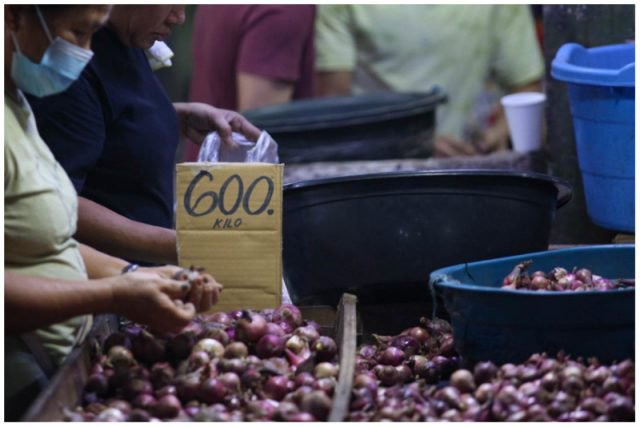 onion-price-640x427.jpg