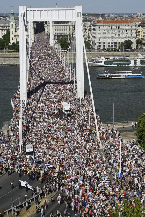 pride-budapest-1.jpg