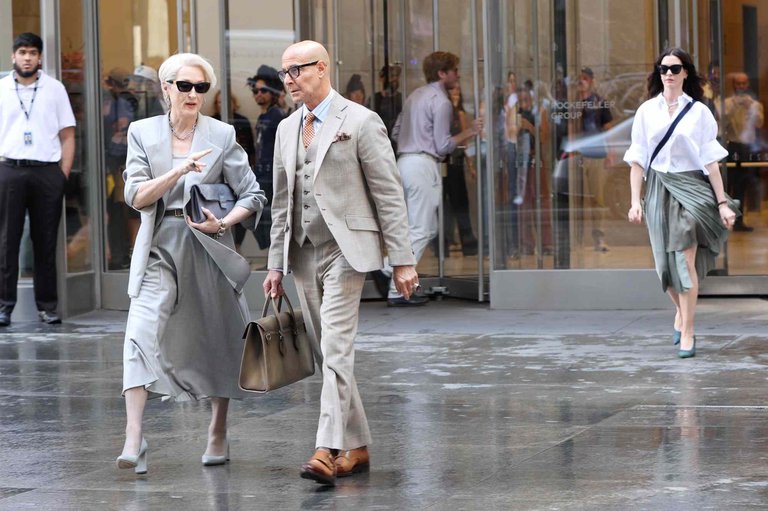 streep-tucci-hathaway-devil-wears-prada-2-72925-4b950bd6a38449cd988d25a5d54ab95f.jpg