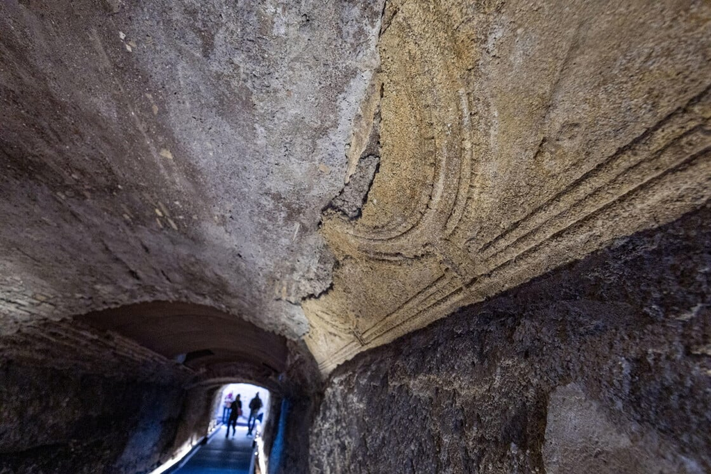 tunnel2.png