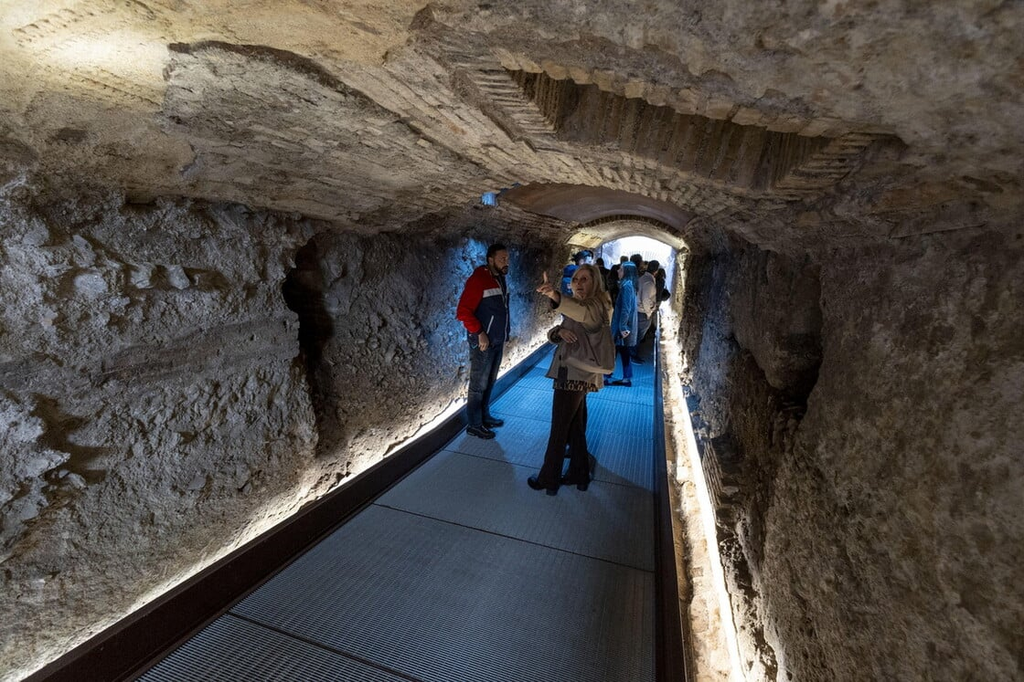 tunnel3.png