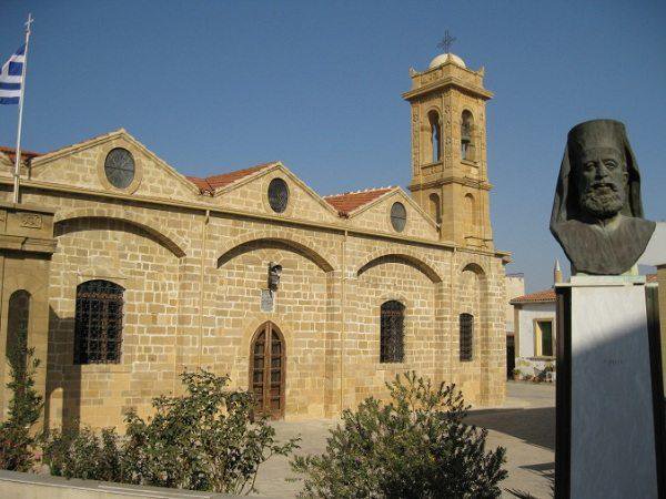 201011_ravi_nicosia_agios_savvas_church_1_-1-gallery.jpg