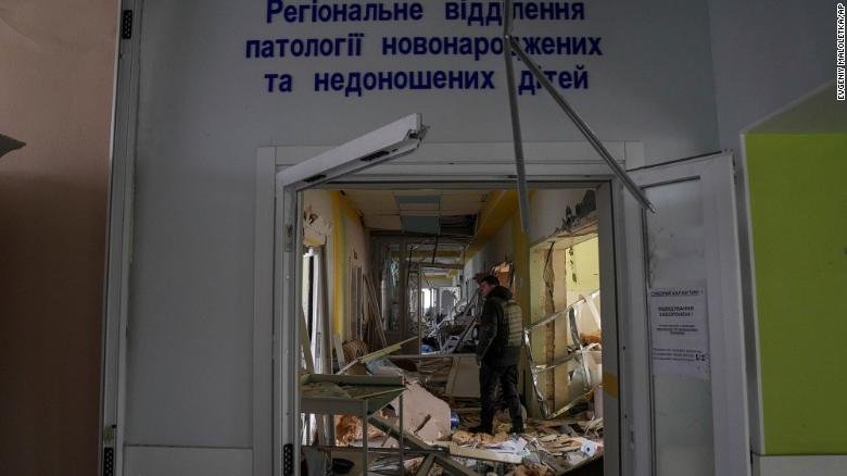 220309144226-15-mariupol-hospital-bombing-0309-exlarge-169.jpg