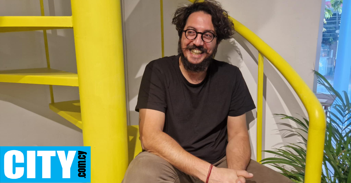 «Τα “Φλατ Παπούτσια” εν μια κριτική προς τις κοινωνικές δομές τζαι την πατριαρχία»