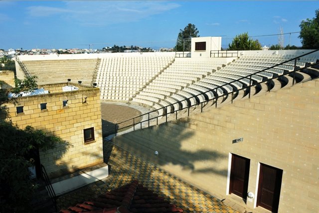 Amphitheatro-2.jpg