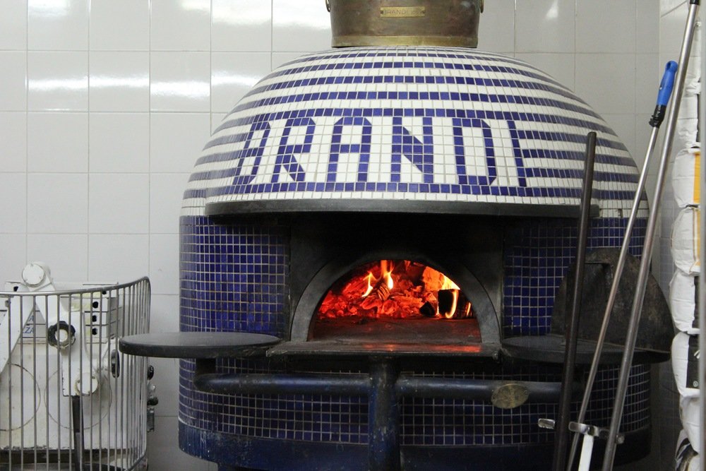 Antica+Pizzeria+Brandi_city.jpg