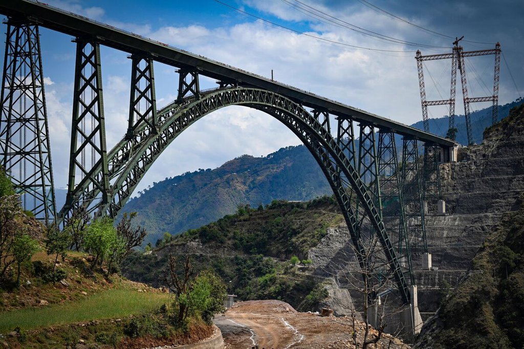 Chenab-Bridge-2_city.jpg