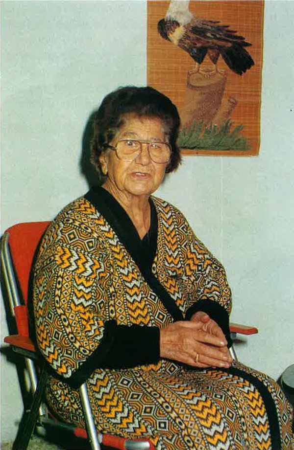 Eleni Kleanthous.jpg