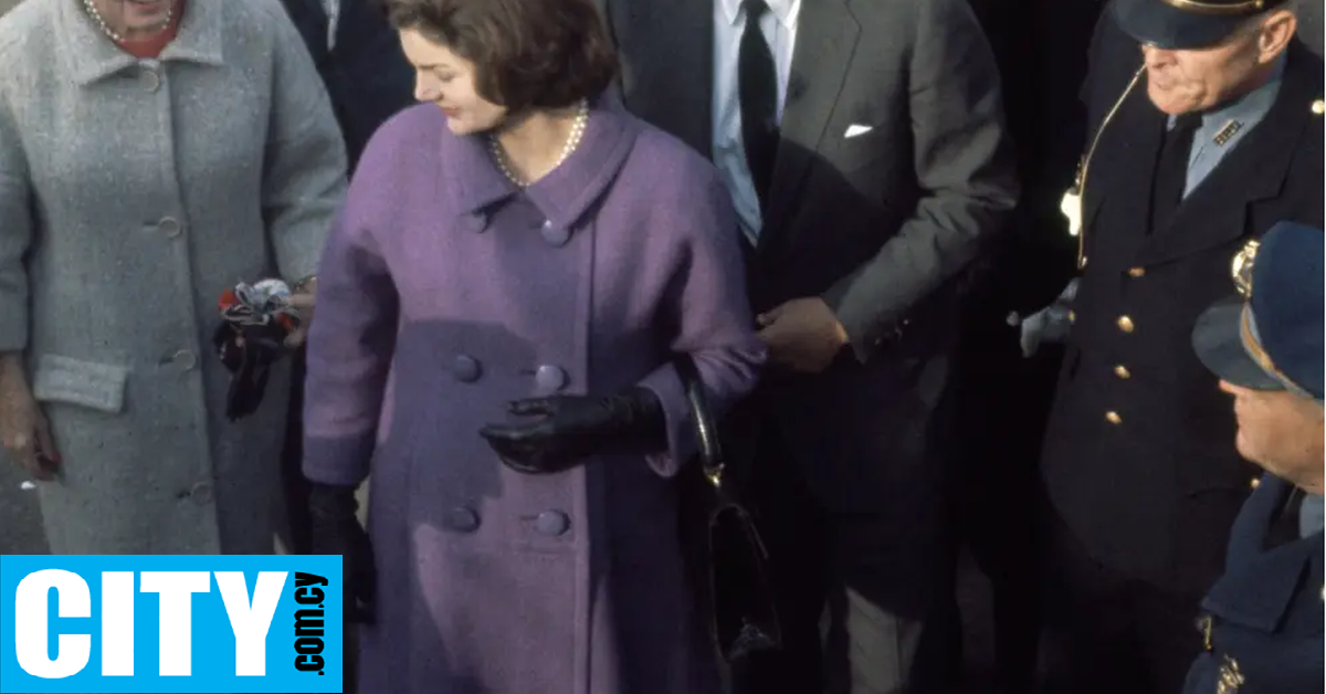 Το παλτό της Τζάκι Κένεντι από τη βραδιά των εκλογών του 1960 θα βγει σε δημοπρασία