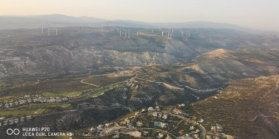 Lefteris Komodromos‎Τοπία της Κύπρου - Landscapes of Cyprus.jpg