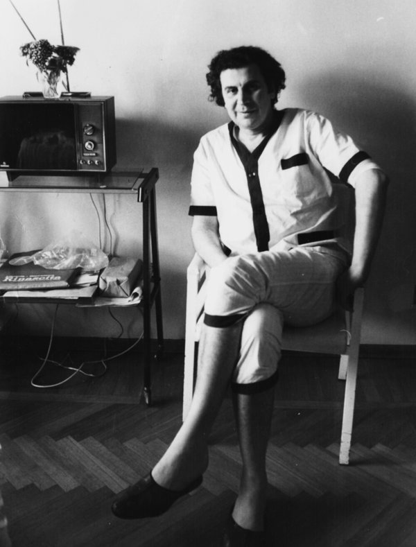 Πορτρέτο του Μίκη Θεοδωράκη από το 1968. (Keystone-Hulton Archive-Getty Images-Ideal Image).jpg
