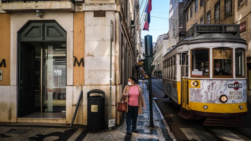 Portugal-tram-800x450.jpg