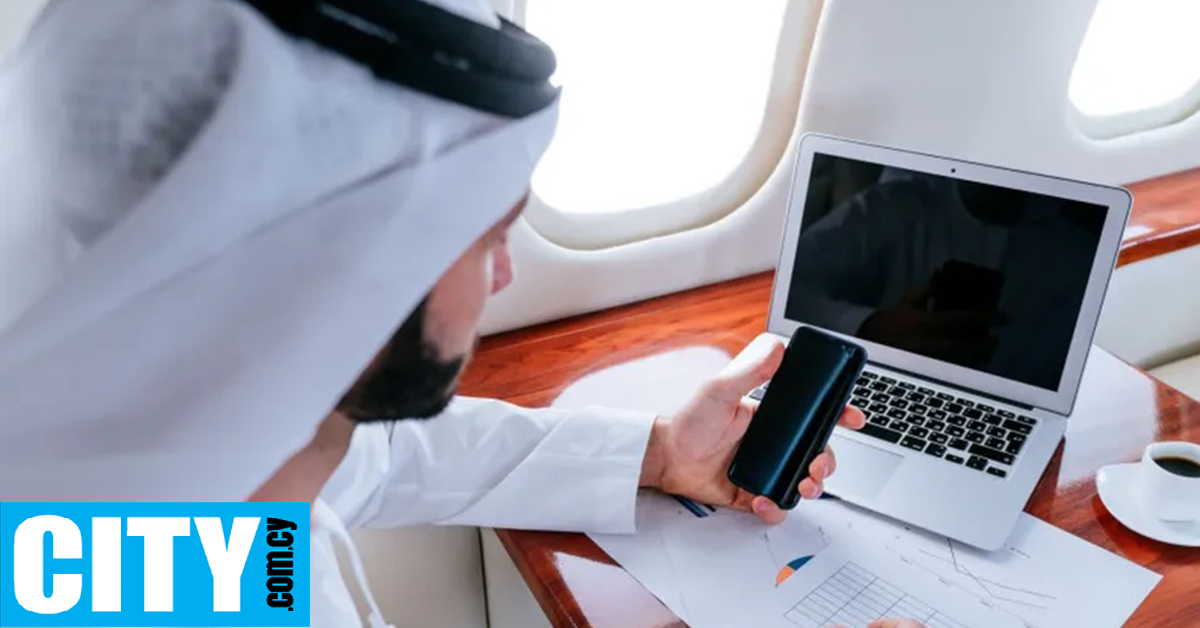 &Mu;&eta;&chi;&alpha;&nu;&iota;&kappa;ό&sigmaf; &epsilon;&xi;&alpha;&pi;&alpha;&tau;&omicron;ύ&sigma;&epsilon; &pi;&omicron;&lambda;&iota;&tau;&iota;&kappa;&omicron;ύ&sigmaf; &kappa;&alpha;&iota; &epsilon;&pi;&iota;&chi;&epsilon;&iota;&rho;&eta;&mu;&alpha;&tau;ί&epsilon;&sigmaf;, &upsilon;&pi;&omicron;&delta;&upsilon;ό&mu;&epsilon;&nu;&omicron;&sigmaf; &Sigma;&alpha;&omicron;&upsilon;&delta;ά&rho;&alpha;&beta;&alpha; &pi;&rho;ί&gamma;&kappa;&iota;&pi;&alpha;