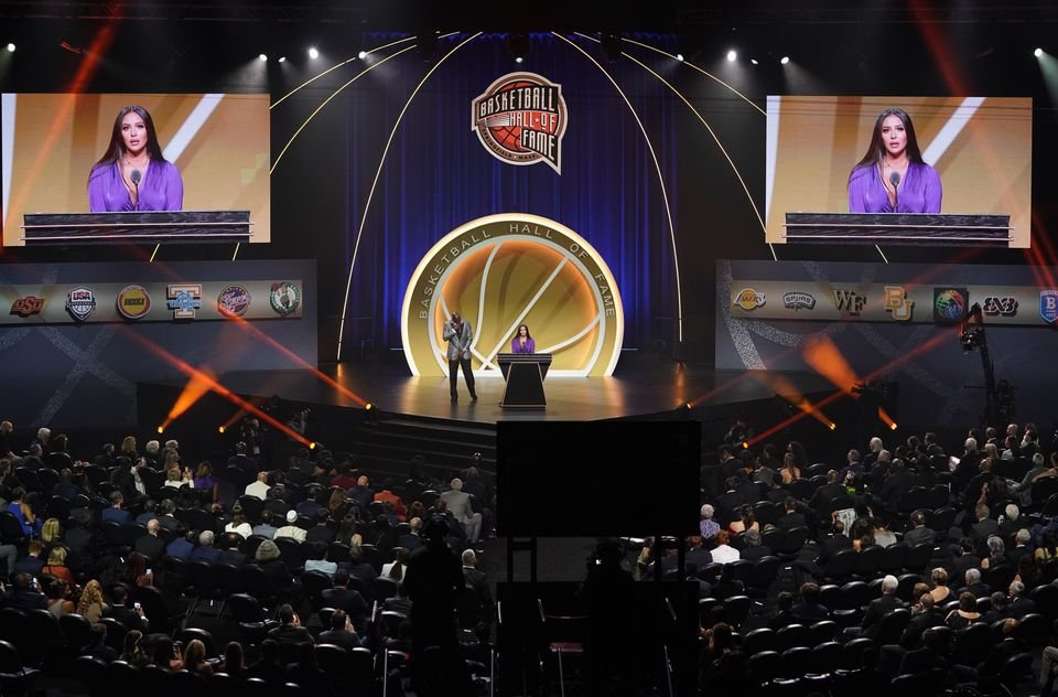 Naismith Memorial Hall of Fame 2