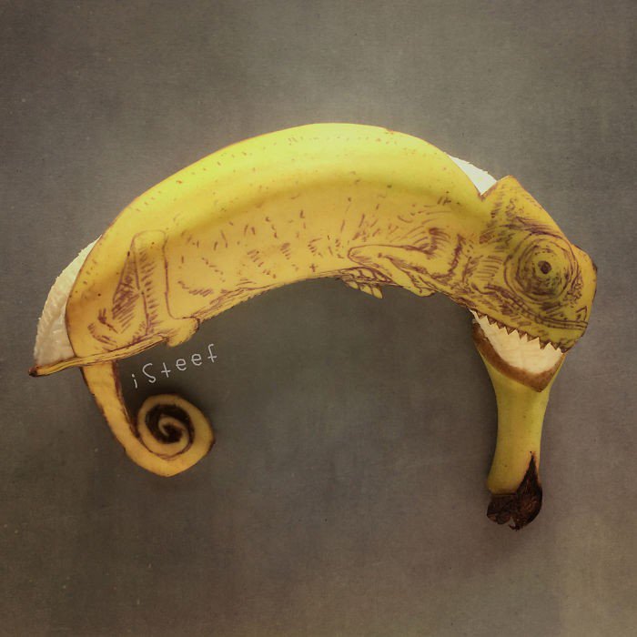 artist-turns-bananas-into-true-works-of-art-5ac03c7bc60fa-700.jpg