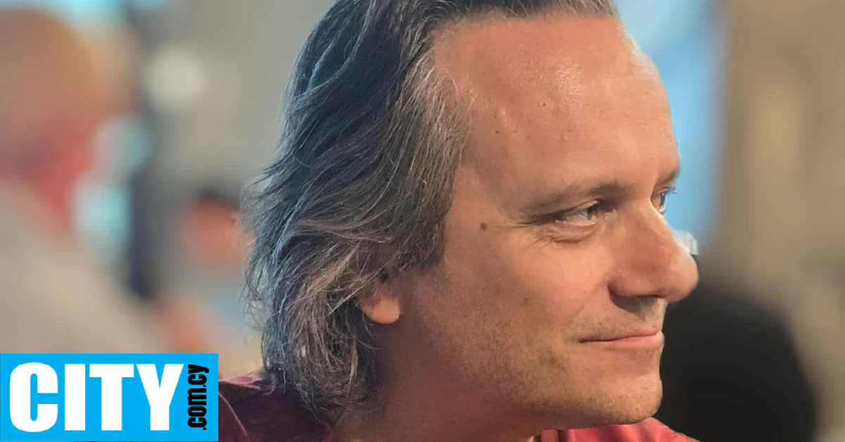 Τρεις «ύποπτοι» συγγραφείς «ανακρίνονται» επί σκηνής