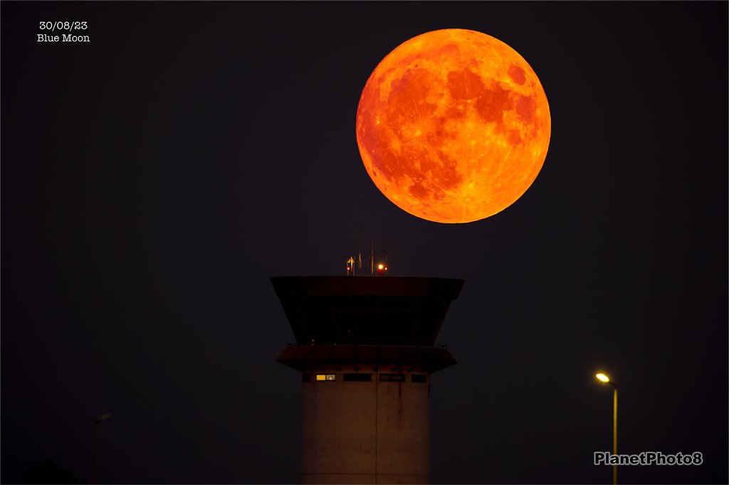 blue-supermoon-Georgios-Papapetrou_city.jpg