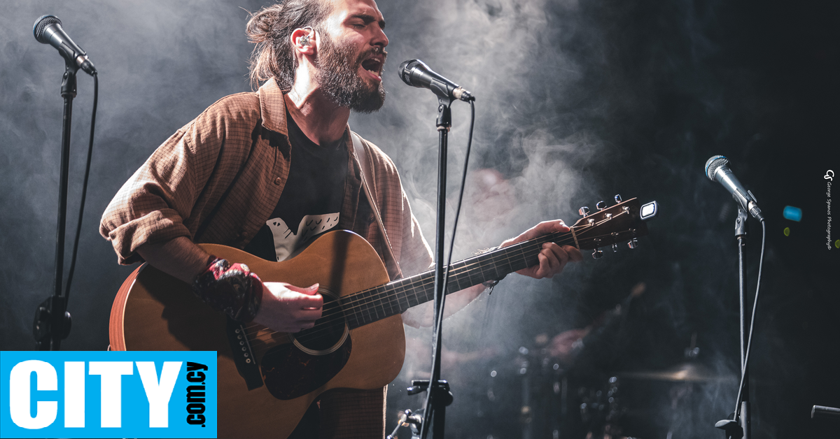 Ένα ταξίδι στον χρόνο με τον Δημήτρη Μεσημέρη