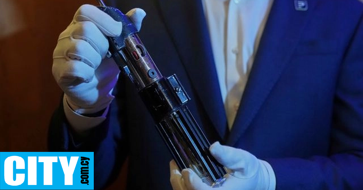 Το πιο εμβληματικό όπλο στην ιστορία του κινηματογράφου πωλήθηκε για εκατομμύρια ευρώ