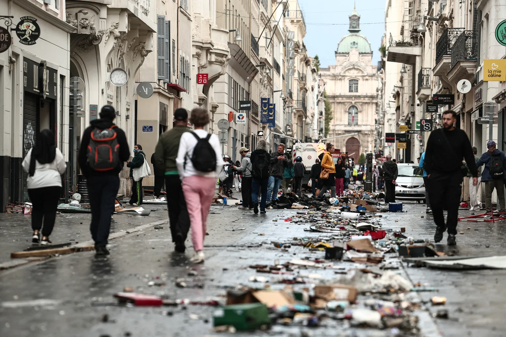 france18.png