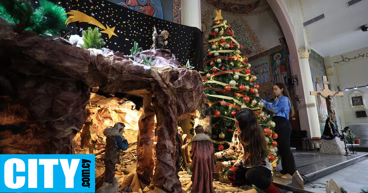 Οι Χριστιανοί της Γάζας γιορτάζουν τα Χριστούγεννα υπό τον ήχο εκρήξεων (γιατί η πολιορκία δεν έπαψε ποτέ)