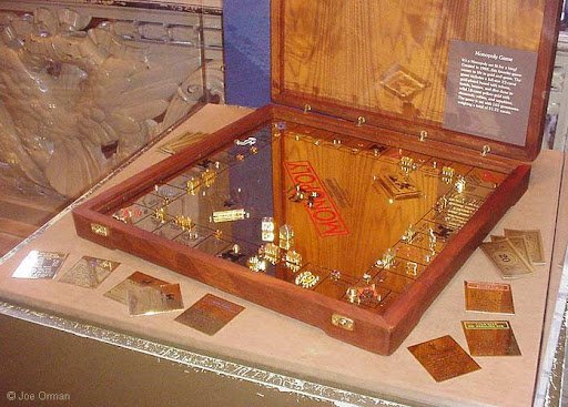 gold monopoly.jpg