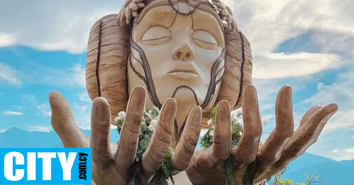 To &pi;&iota;&omicron; &gamma;&alpha;&lambda;ή&nu;&iota;&omicron; &mu;έ&rho;&omicron;&sigmaf; &sigma;&tau;&omicron; &Beta;&iota;&epsilon;&tau;&nu;ά&mu; [&epsilon;&iota;&kappa;ό&nu;&epsilon;&sigmaf;]