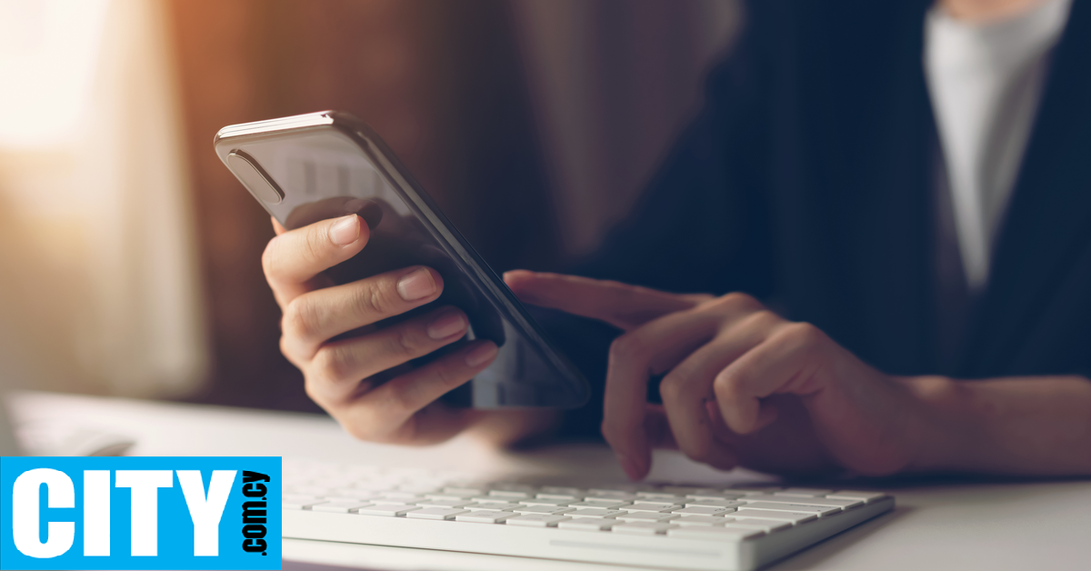 Πάνω από ένα εκατομμύριο χρήστες του ChatGPT εκδηλώνουν μια πολύ ανησυχητική συμπεριφορά Πάνω από ένα εκατομμύριο χρήστες του ChatGPT εκδηλώνουν μια πολύ ανησυχητική συμπεριφορά