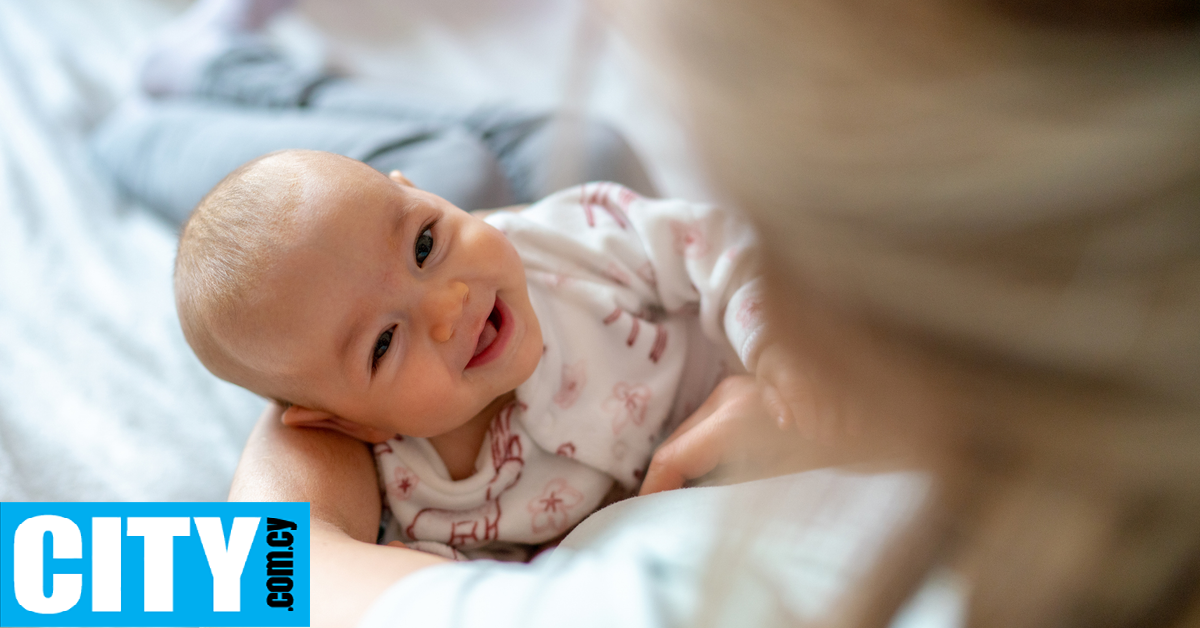 &Tau;&alpha; &beta;&rho;έ&phi;&eta; &eta;&lambda;&iota;&kappa;ί&alpha;&sigmaf; &delta;ύ&omicron; &mu;&eta;&nu;ώ&nu; &epsilon;ί&nu;&alpha;&iota; &pi;&omicron;&lambda;ύ &pi;&iota;&omicron; έ&xi;&upsilon;&pi;&nu;&alpha; &alpha;&pi;&rsquo; ό,&tau;&iota; &pi;&iota;&sigma;&tau;&epsilon;&upsilon;ό&tau;&alpha;&nu; &mu;έ&chi;&rho;&iota; &sigma;ή&mu;&epsilon;&rho;&alpha;