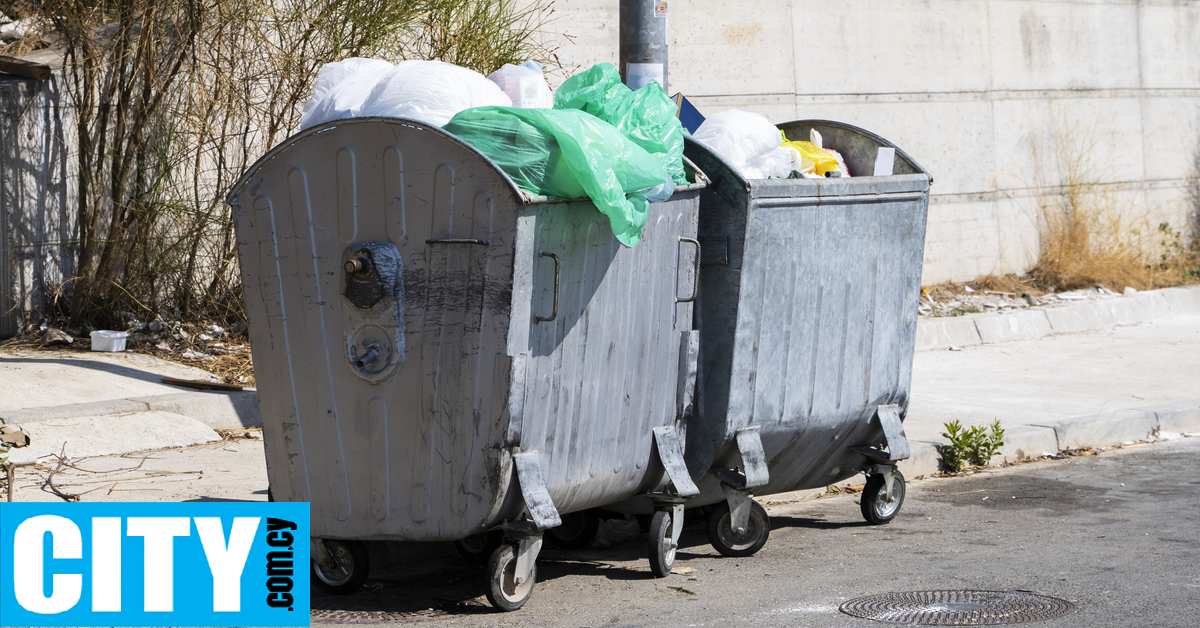 Ρακοσυλλέκτης επέστρεψε έναν μικρό θησαυρό που βρήκε στα σκουπίδια γιατί η ανθρωπιά υπάρχει παντού