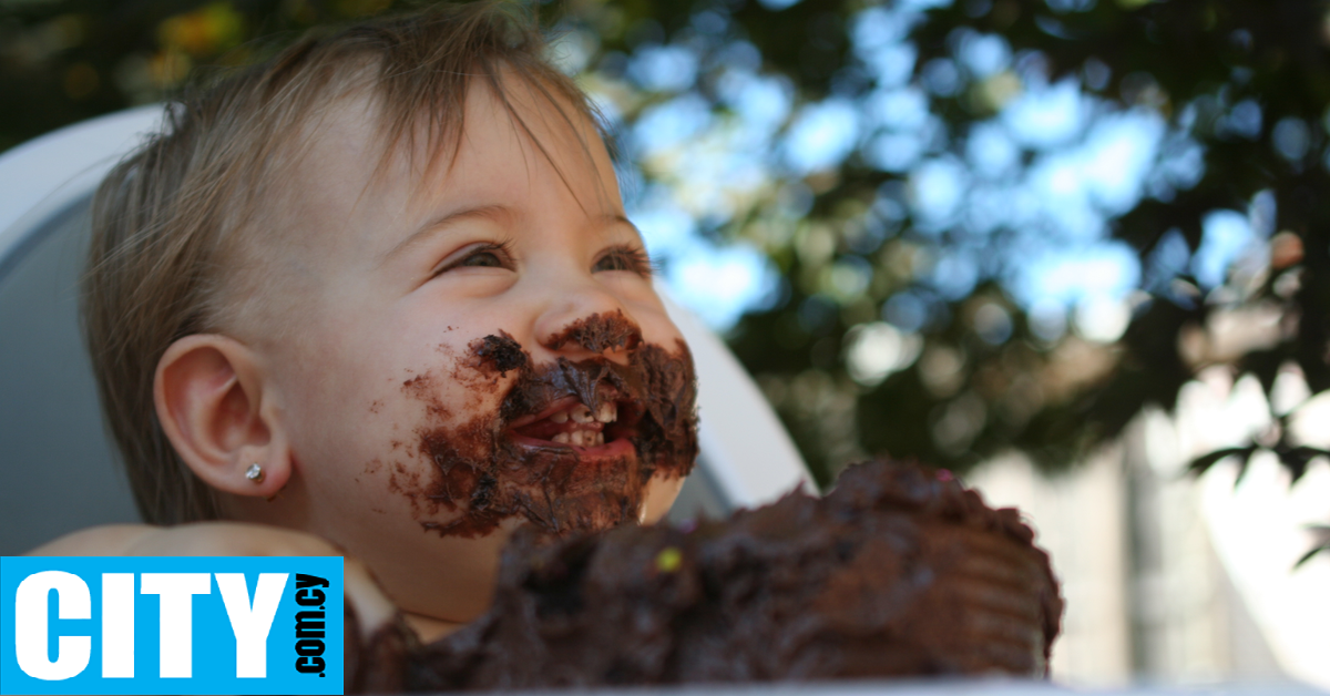 &Eta; &kappa;&rho;&upsilon;&phi;ή &alpha;&iota;&tau;ί&alpha; &pi;ί&sigma;&omega; &alpha;&pi;ό &tau;&eta;&nu; &laquo;&kappa;&alpha;&kappa;ή&raquo; &sigma;&chi;έ&sigma;&eta; &mu;&epsilon; &tau;&omicron; &phi;&alpha;&gamma;&eta;&tau;ό