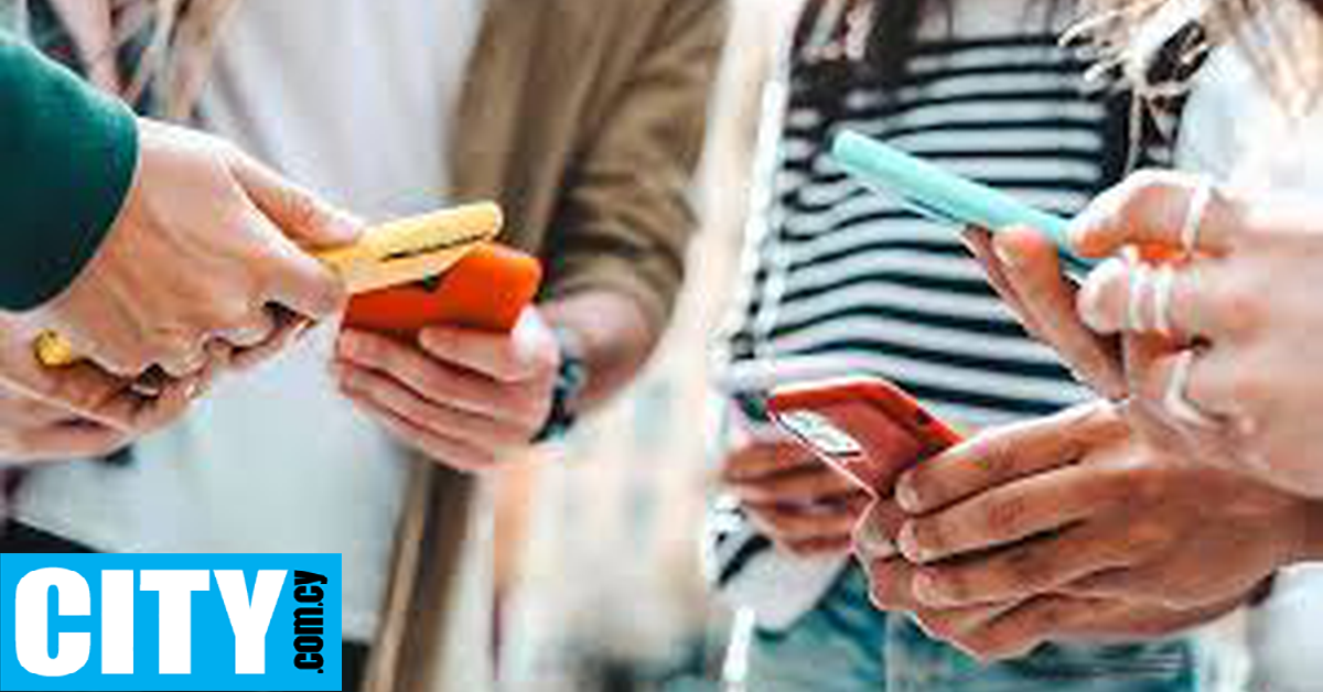 Νέοι στην Αυστραλία προσέφυγαν κατά του νόμου που απαγορεύει την πρόσβαση ανηλίκων στα social media