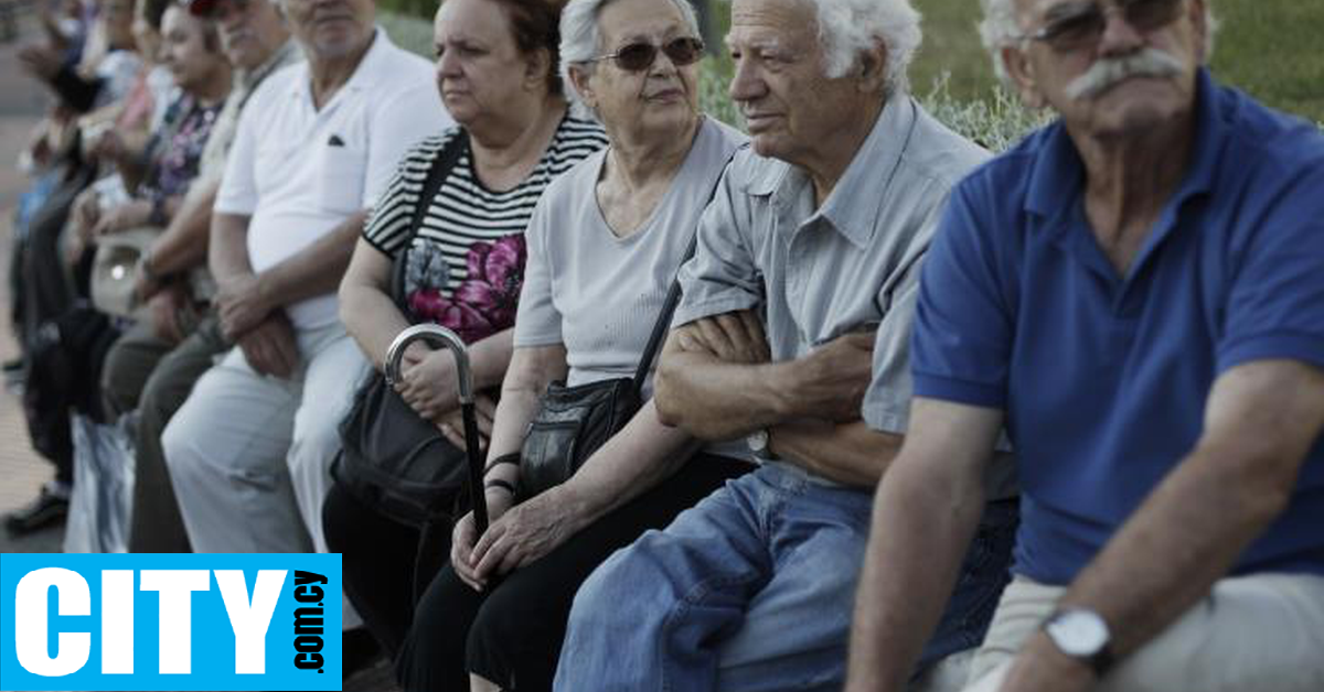 Οι γυναίκες στην Ευρώπη ζουν περισσότερο από τους άντρες, σύμφωνα με τη Eurostat