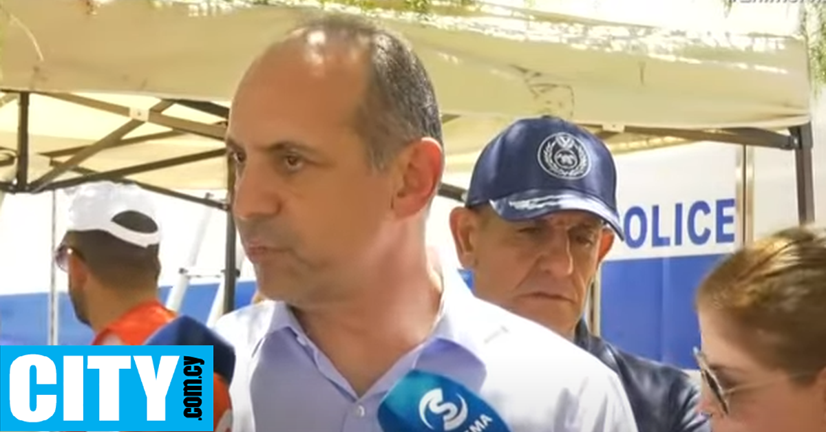 Ζούμε, δηλαδή από τύχη σε αυτόν τον τόπο, κ. Χαρτσιώτη;