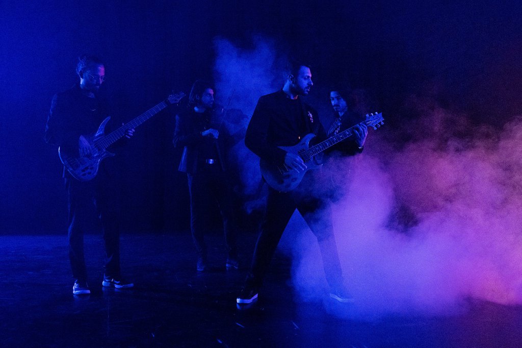 Το Διεθνές Φεστιβάλ Λευκωσίας 2025 παρουσιάζει τη Χλόη Μπέλλου και την παράσταση «Στιγμές»