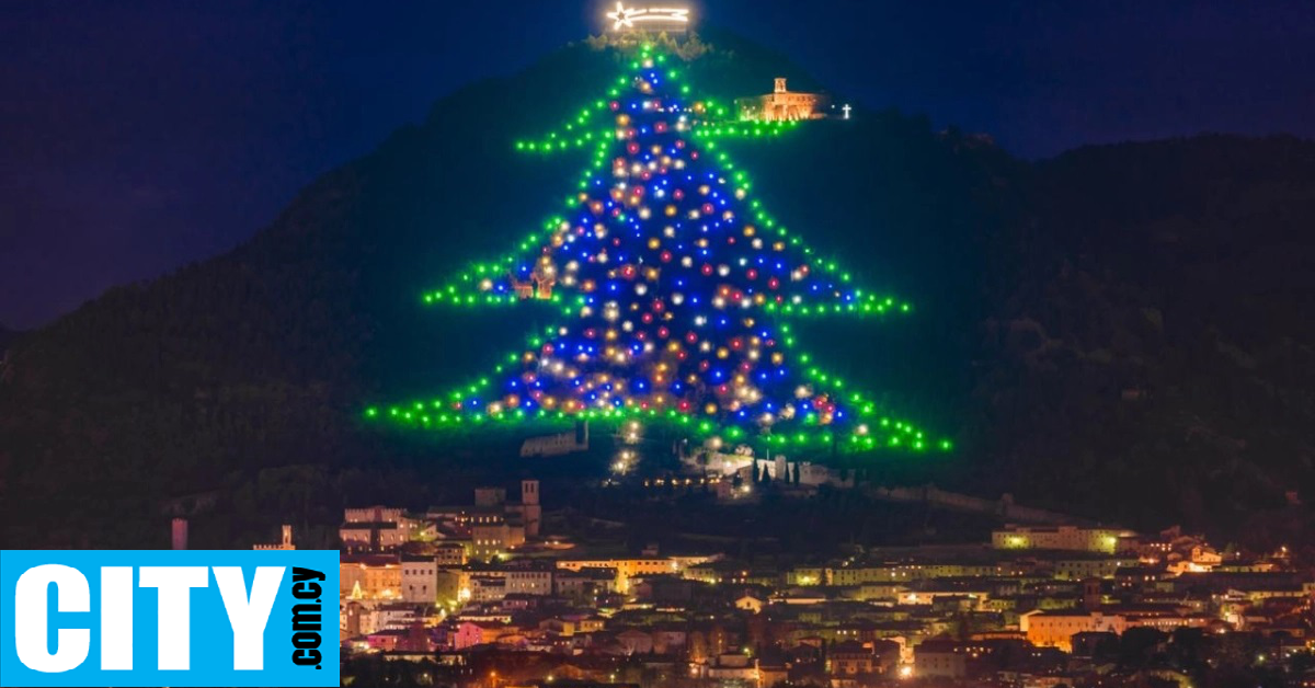 Το μεγαλύτερο χριστουγεννιάτικο δέντρο στον κόσμο βρίσκεται στην Ιταλία