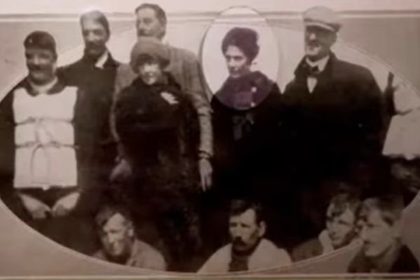 laura mabel francatelli.jpg