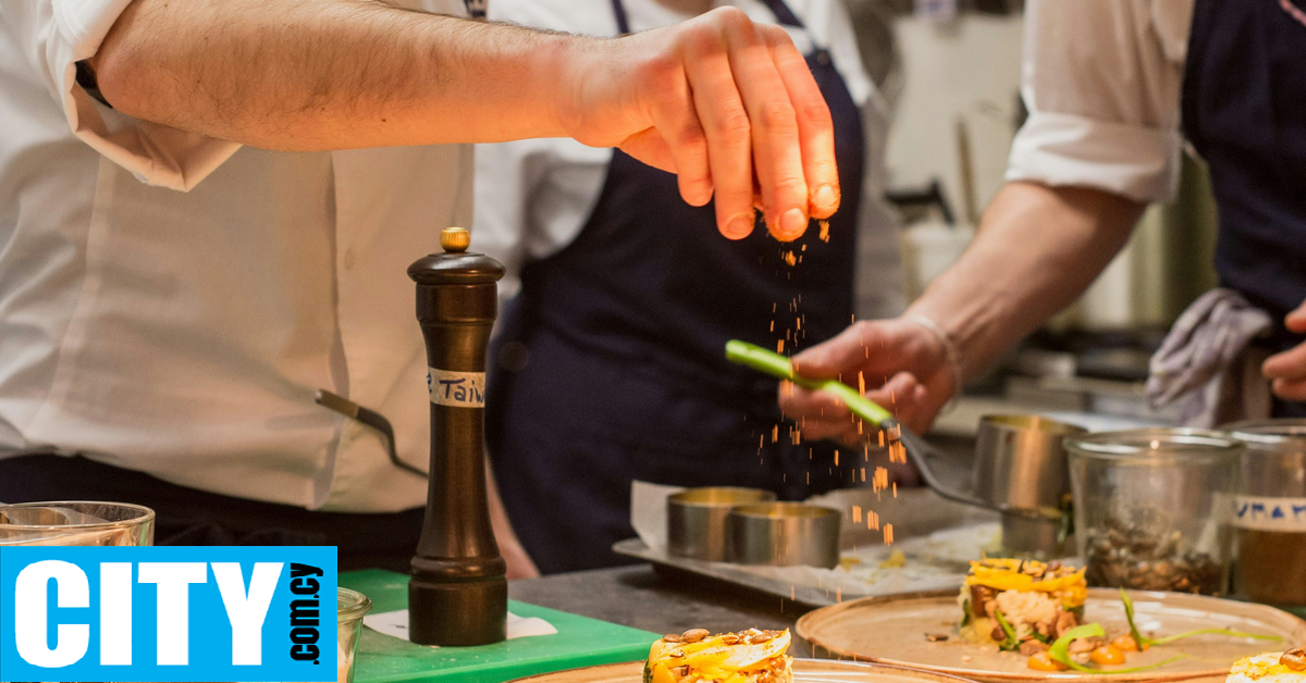 Όχι ένας, αλλά δύο σεφ έλαβαν τον τίτλο του Chef της χρονιάς στα φετινά Cyprus Eating Awards