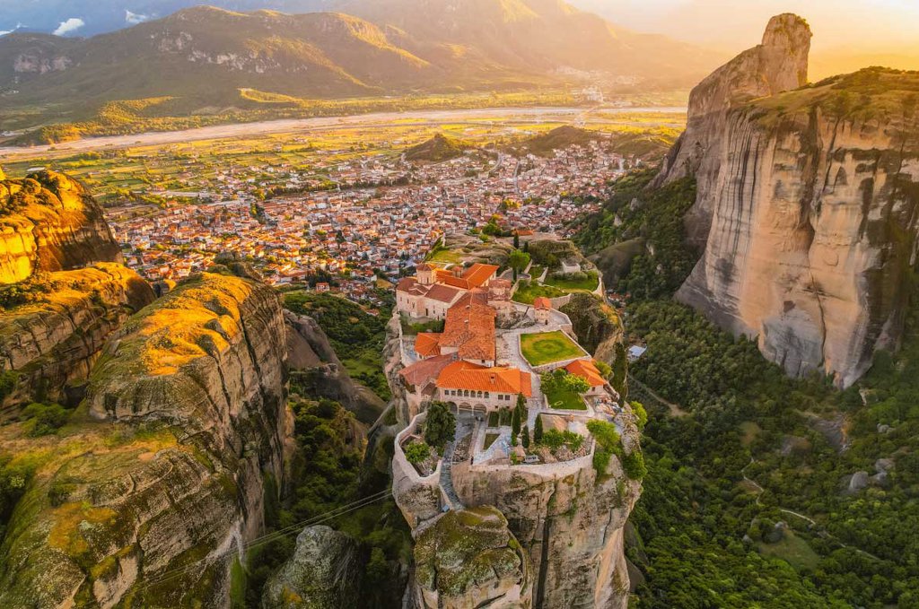 meteora.jpg