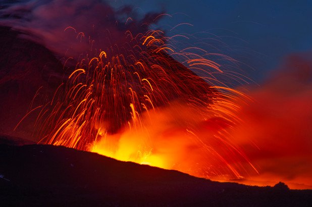 mount-etna-erupts-in-stunning-night-time-display.jpg