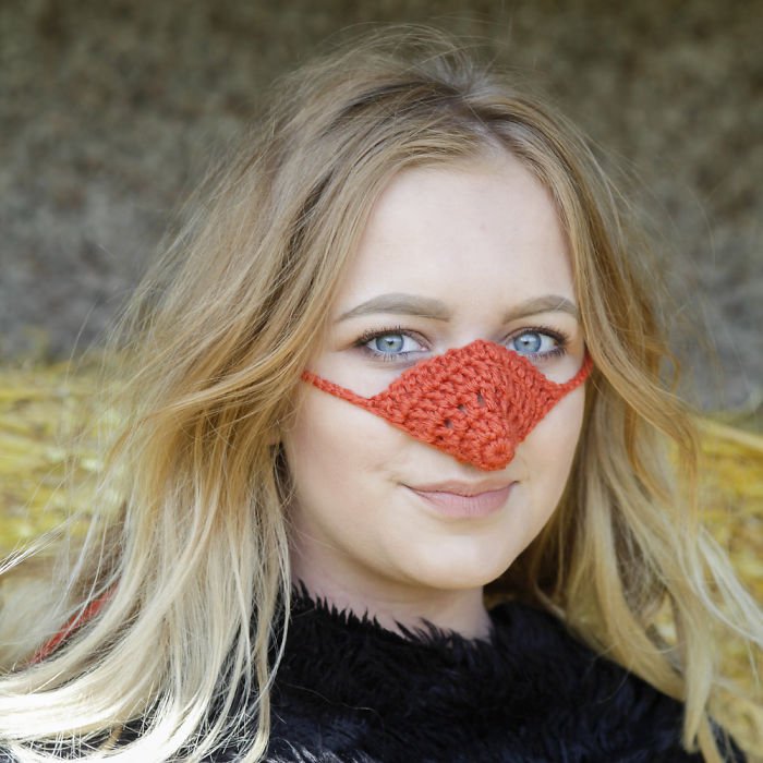 nose-warmers-for-always-cold-people-5bc5d45e5f81d-700.jpg