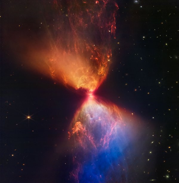 nov-16-22-protostarL1527-STScI-01GGWD2F59V4TBRREMM03RZTYB-2kpx.jpg