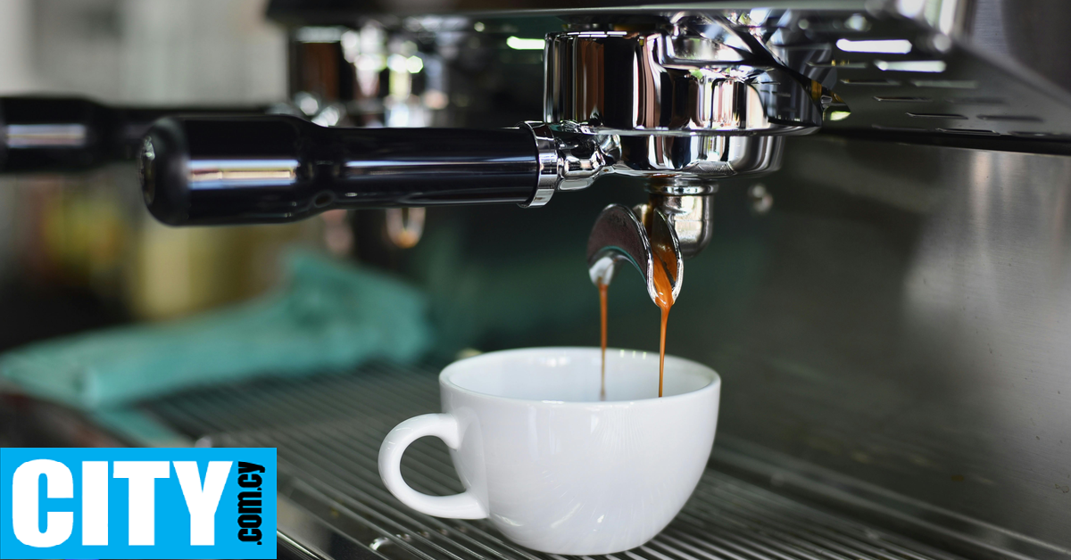 Πίνετε πολλούς καφέδες; Μια νέα μελέτη δείχνει ότι ίσως σας κάνει καλό