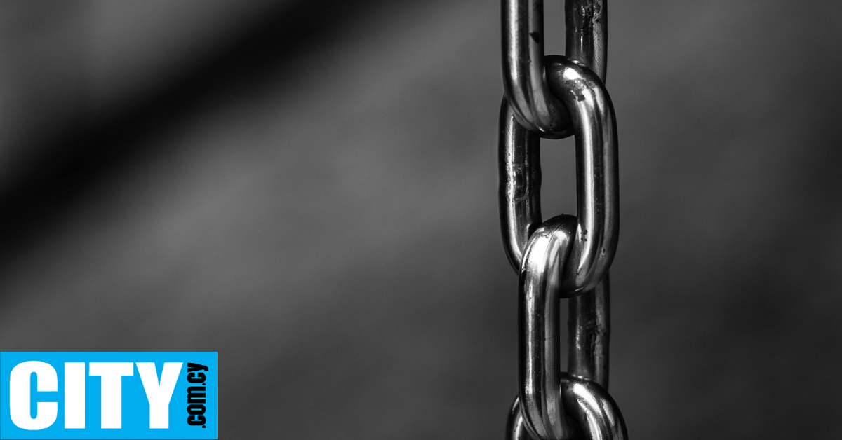 Σεξομολογήσεις #732: «Άφηκέν με γιατί ανησυχούσα υπερβολικά για την ασφάλειά της»