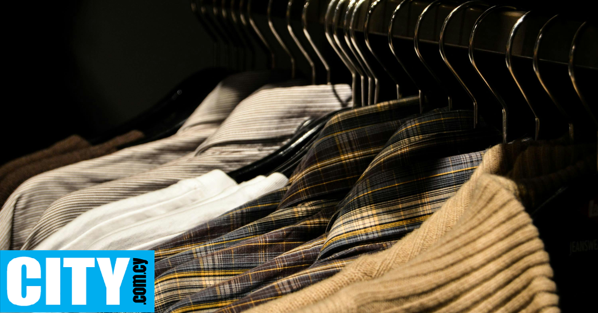 &Eta; &epsilon;&pi;&iota;&lambda;&omicron;&gamma;ή &chi;&rho;&omega;&mu;ά&tau;&omega;&nu; &sigma;&tau;&alpha; &rho;&omicron;ύ&chi;&alpha; &pi;&omicron;&upsilon; &phi;&omicron;&rho;ά&mu;&epsilon; &alpha;&nu;&tau;&alpha;&nu;&alpha;&kappa;&lambda;ά &sigma;&upsilon;&chi;&nu;ά &tau;&eta;&nu; &epsilon;&sigma;&omega;&tau;&epsilon;&rho;&iota;&kappa;ή &mu;&alpha;&sigmaf; &kappa;&alpha;&tau;ά&sigma;&tau;&alpha;&sigma;&eta;