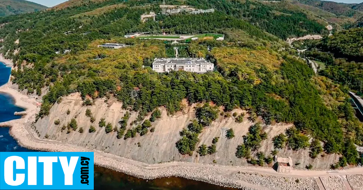 Μέσα στο υπερπολυτελές (και άγνωστο μέχρι τώρα) παλάτι του Πούτιν