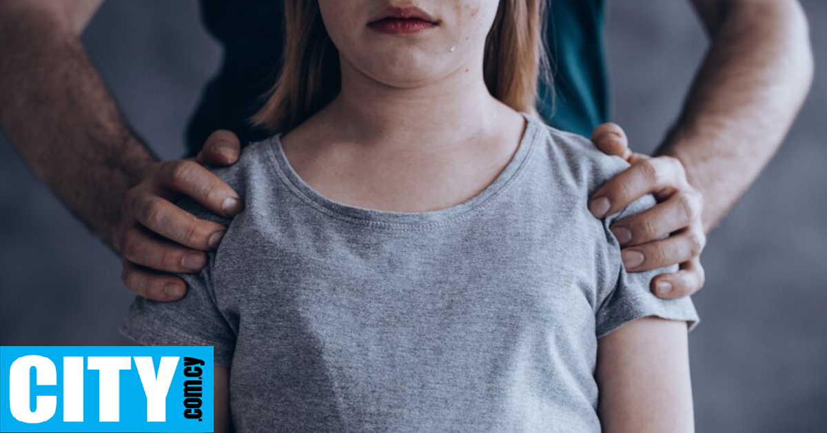 Οι αριθμοί που αποτυπώνουν τη θλιβερή πραγματικότητα των υποθέσεων σεξουαλικής κακοποίησης παιδιών