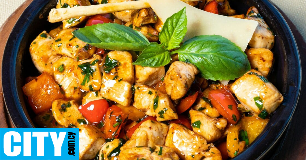 Ένα ελληνικό πιάτο ανάμεσα στα καλύτερα πιάτα με κοτόπουλο στον κόσμο